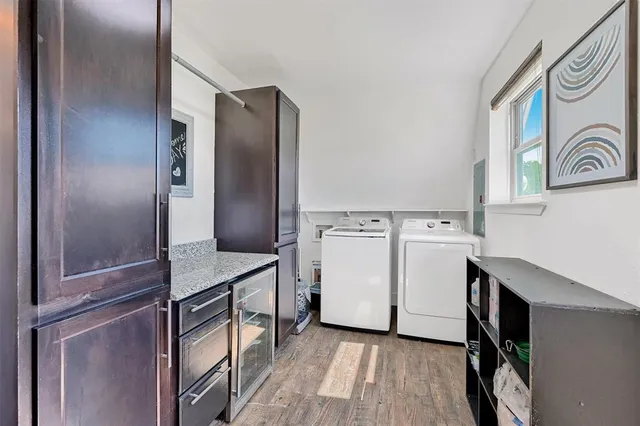 $699,995 | 114 Seminole Drive, Lake Kiowa, TX 76240