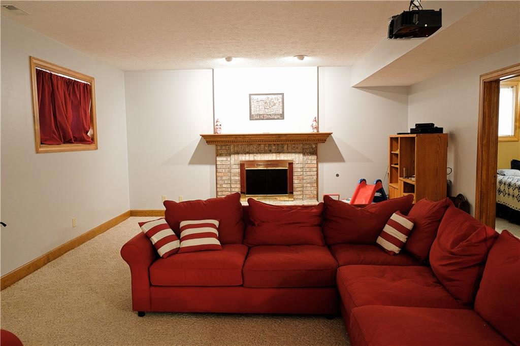 1611 Stafford Road Plainfield, IN 46168 - Photo 16 of 35 Gallery Image 16