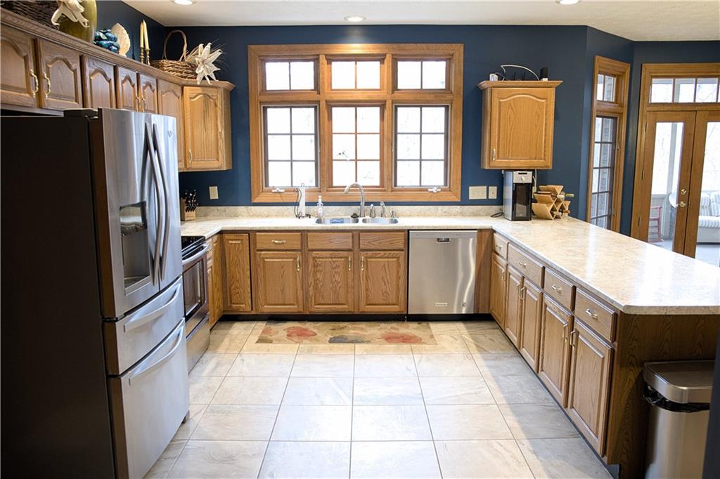 1611 Stafford Road Plainfield, IN 46168 - Photo 4 of 35 Gallery Image 4
