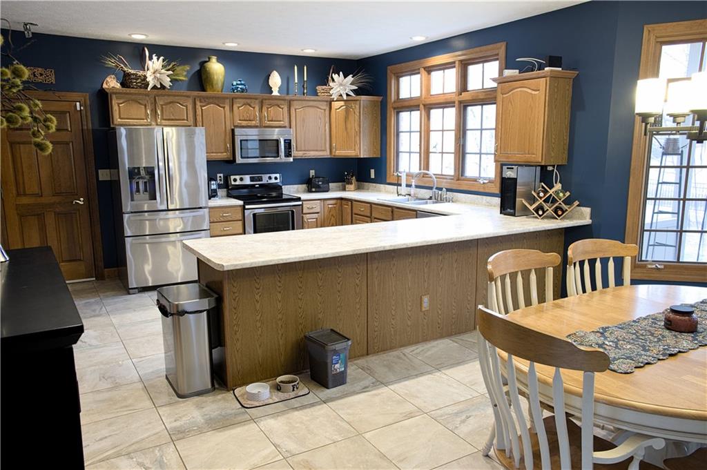 1611 Stafford Road Plainfield, IN 46168 - Photo 6 of 35 Gallery Image 6