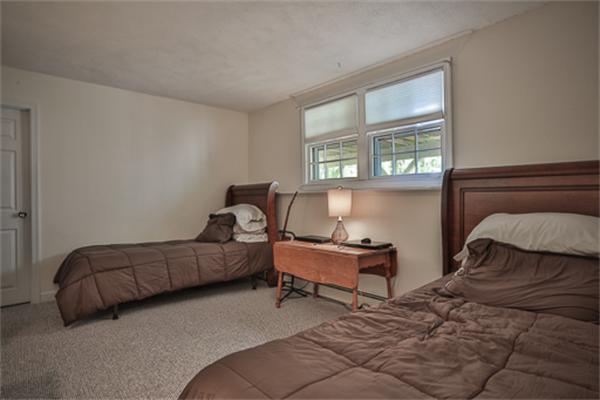 114 Concord Road Bedford, MA 01730 - Photo 16 of 20 Gallery Image 16