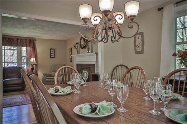 114 Concord Road Bedford, MA 01730 - Photo 7 of 20 Gallery Image 7