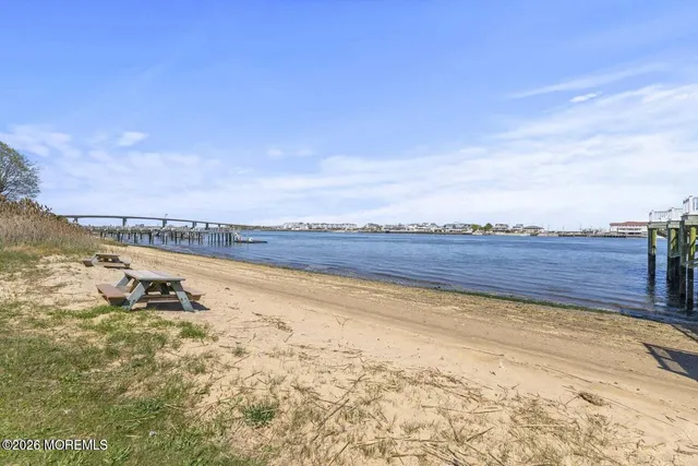 $450,000 | 200 Portland Road, Unit D12, Highlands, NJ 07732