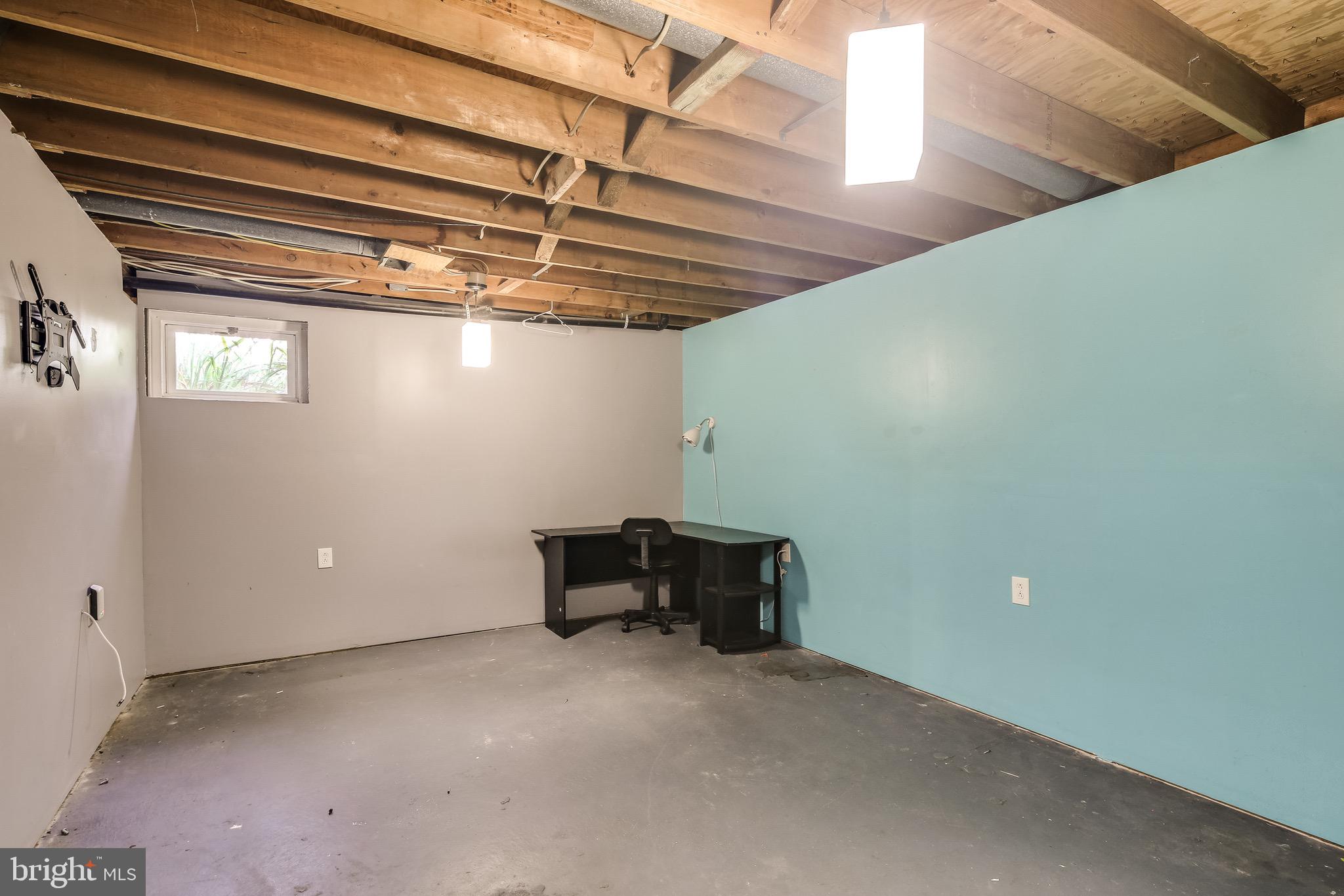 8556 Beacon Point Road Pasadena, MD 21122 - Photo 12 of 30 Gallery Image 12