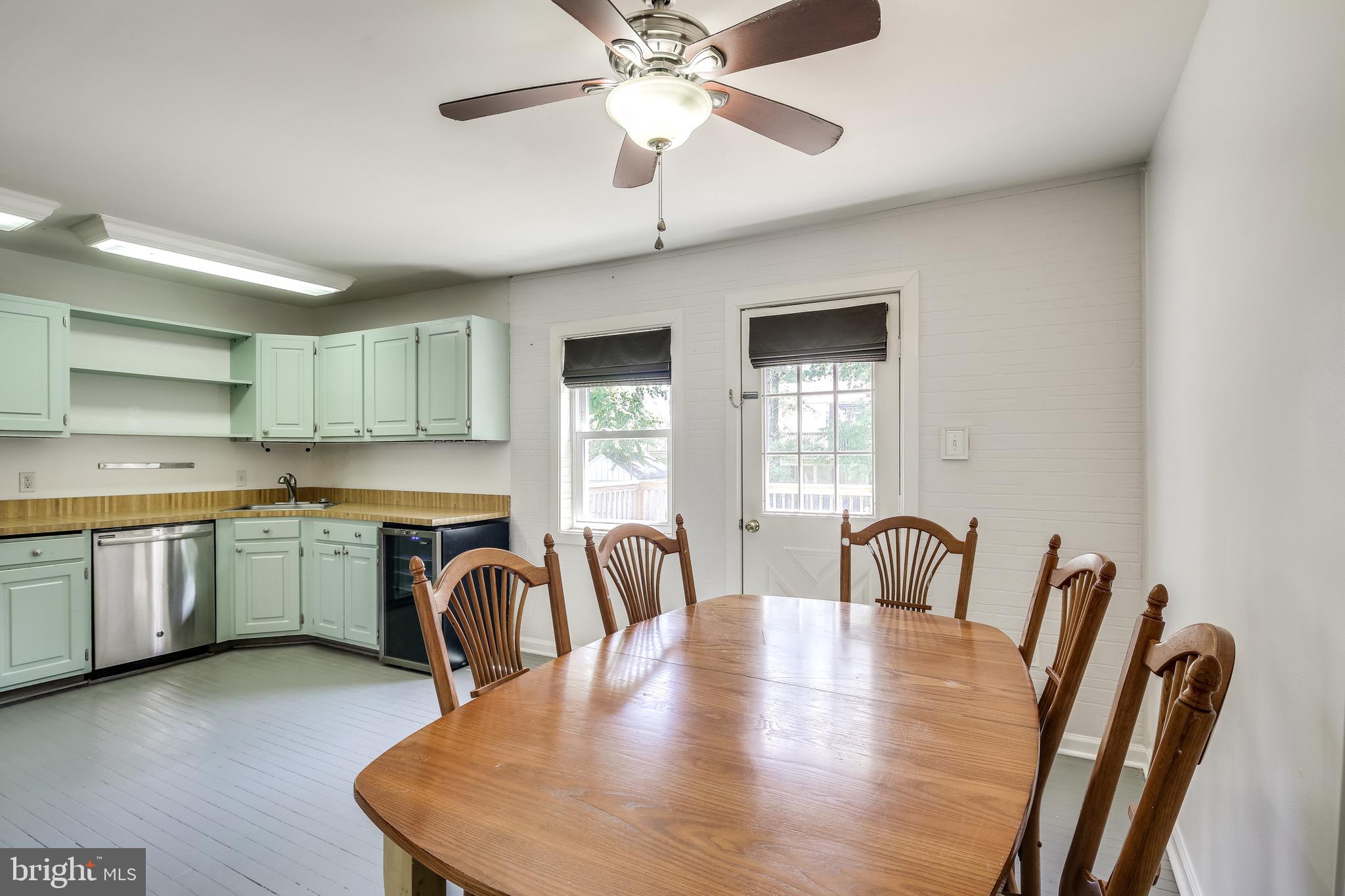 8556 Beacon Point Road Pasadena, MD 21122 - Photo 23 of 30 Gallery Image 23