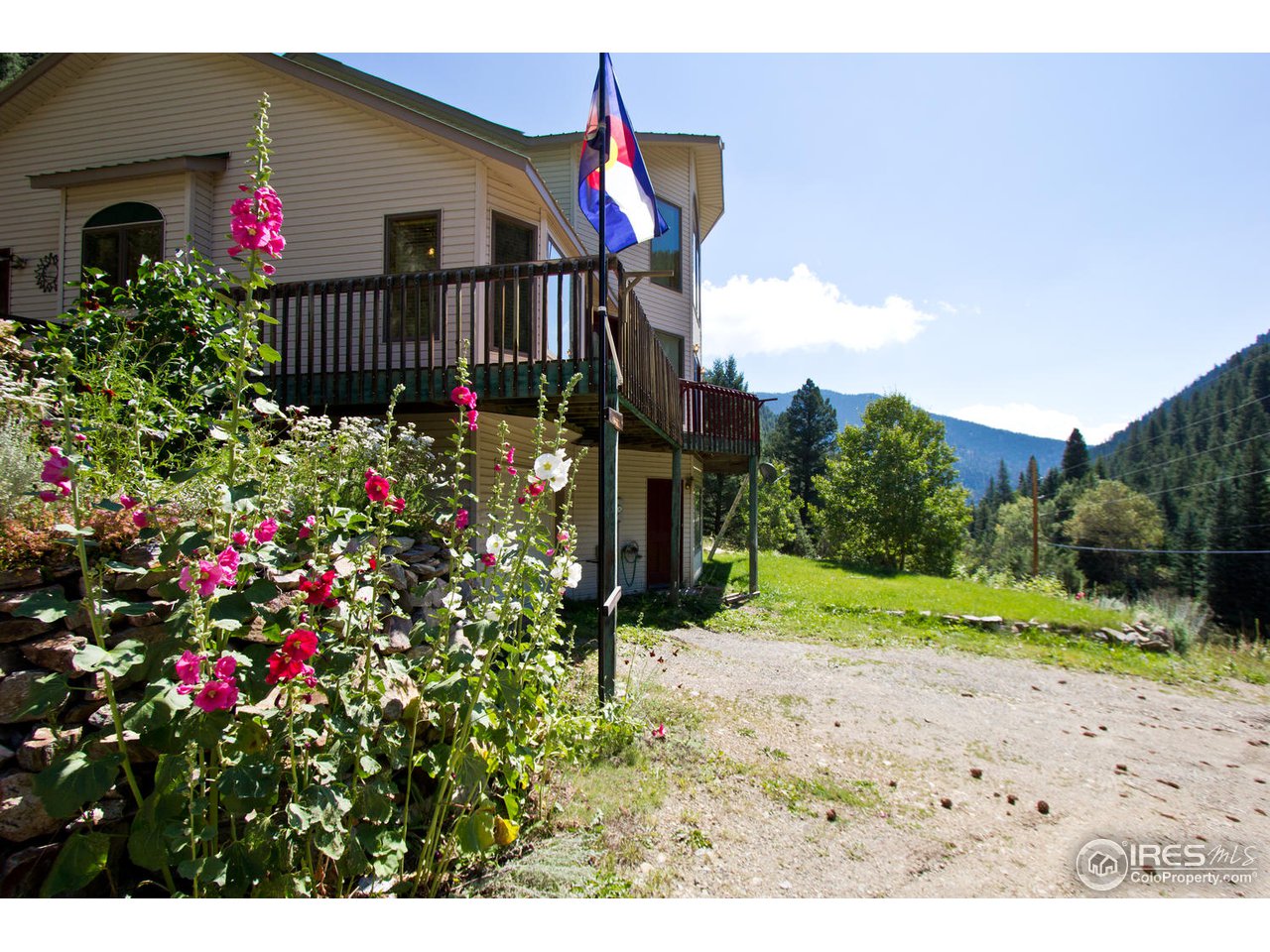 1850 Fall River Road Idaho Springs, CO 80452 - Photo 3 of 21
