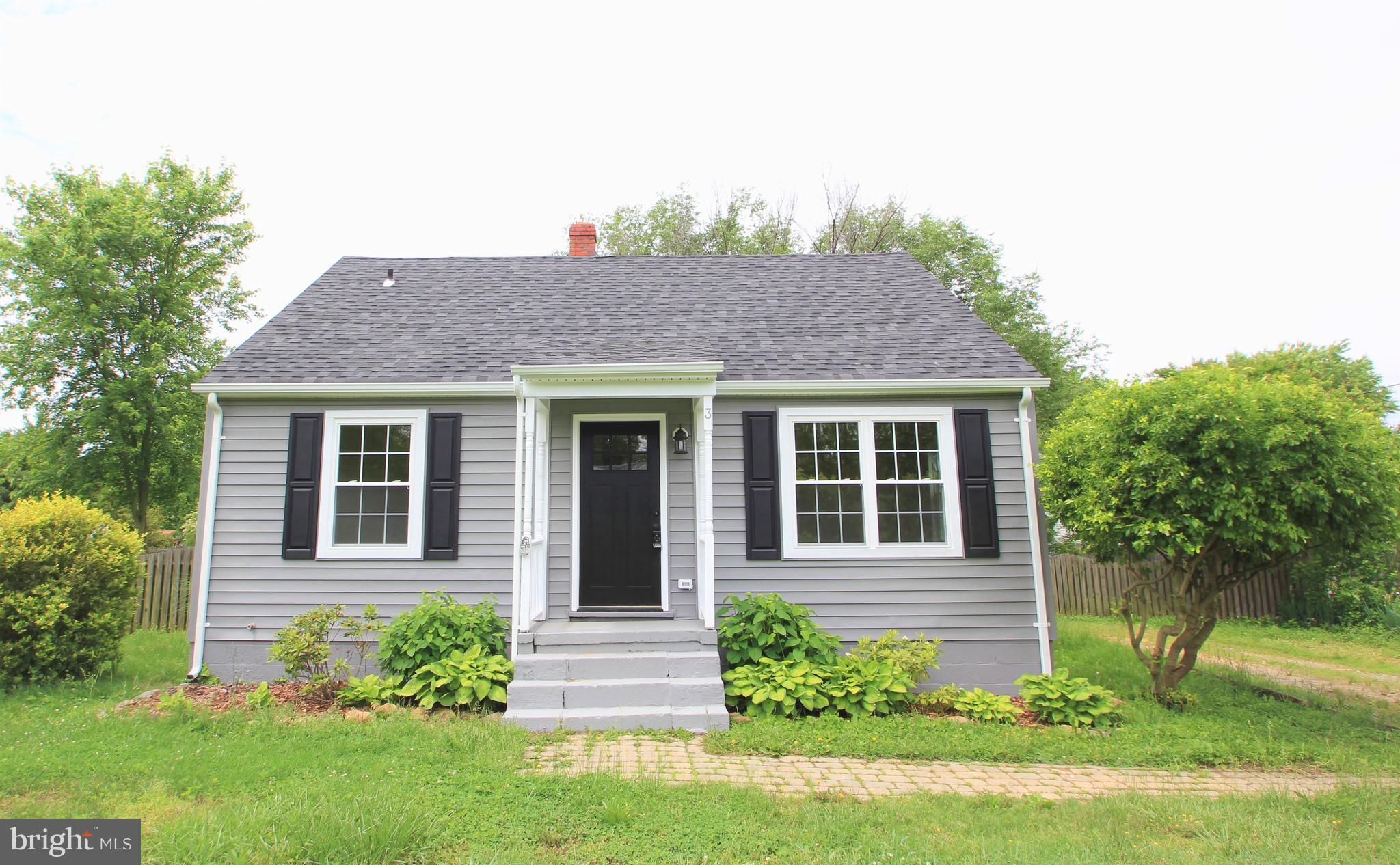 3 Randolph Road Fredericksburg, VA 22405 - Photo 2 of 19 Exterior (Front)