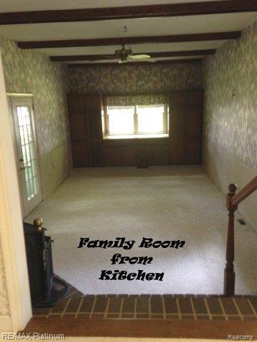 714 North State Street Howell, MI 48843 - Photo 4 of 27 Family Room.jpg