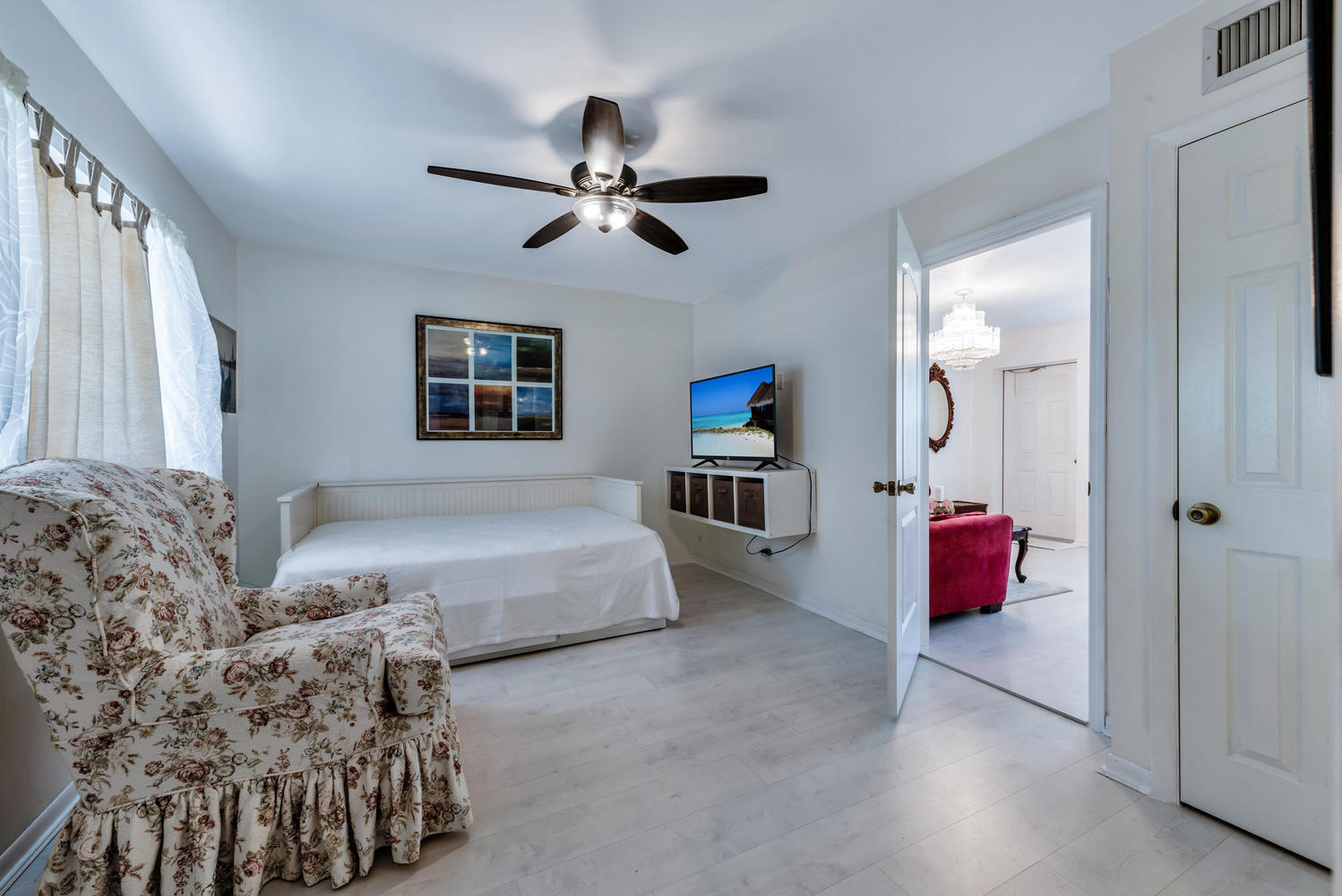 722 Ridge Road, Unit 9 Lantana, FL 33462 - Photo 10 of 23 722 Ridge Rd Lantana FL 33462-large-010-
