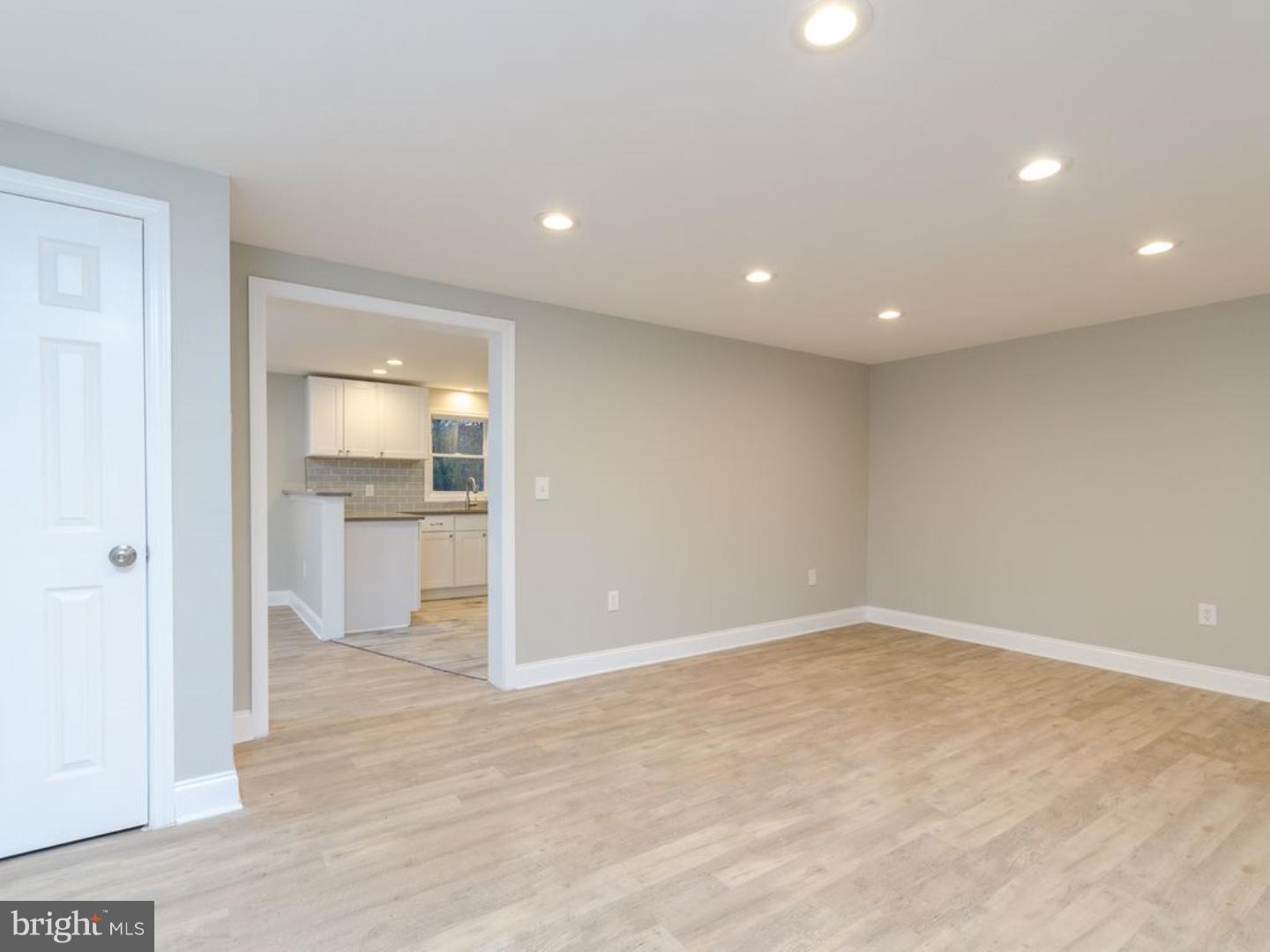 102 Prospect Road Sicklerville, NJ 08081 - Photo 18 of 19 Gallery Image 18