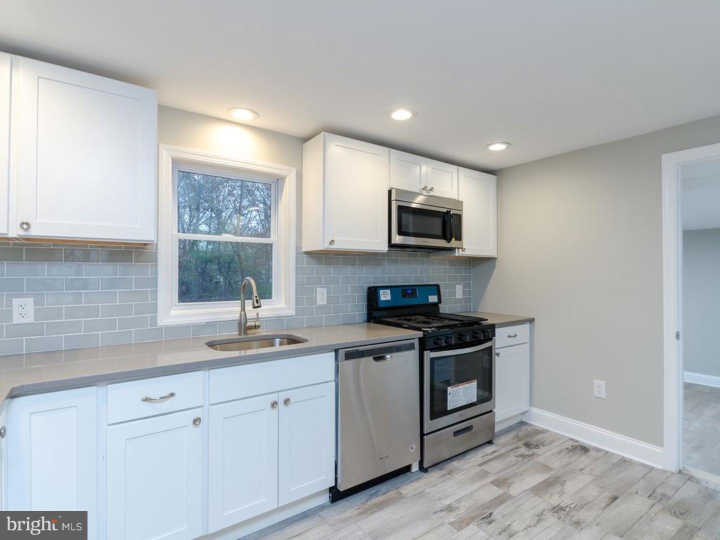 102 Prospect Road Sicklerville, NJ 08081 - Photo 9 of 19 Gallery Image 9
