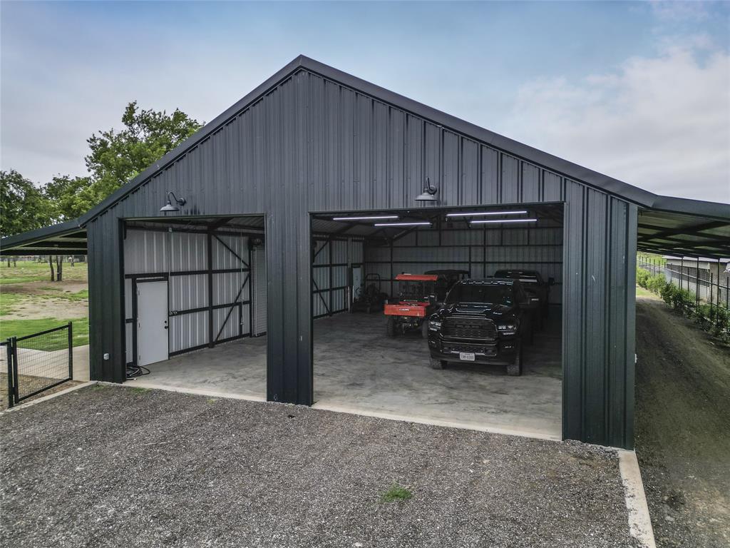 200 Corral Road Godley, TX 76044 - Photo 7 of 40 Gallery Image 7