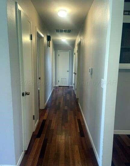 1401 Maple Avenue Panhandle, TX 79068 - Photo 9 of 42 a view of gallery