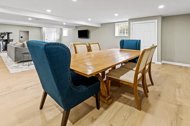 $2,799,000 | 191 Shinnecock Hills Road, Southampton, NY 11968