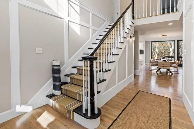 $2,799,000 | 191 Shinnecock Hills Road, Southampton, NY 11968