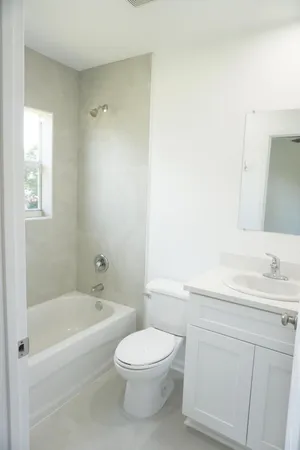 $2,200 | 1173 West 28th Street, Unit 3, Riviera Beach, FL 33404