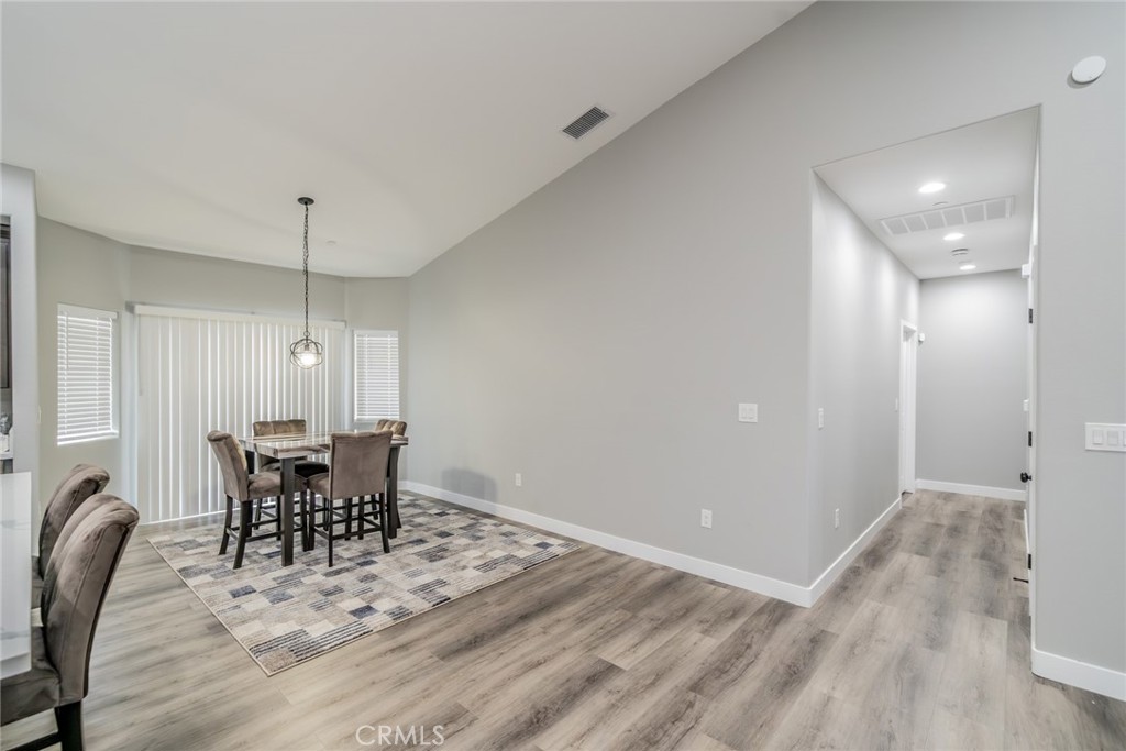 11515 Mariposa Road Hesperia, CA 92345 - Photo 6 of 33