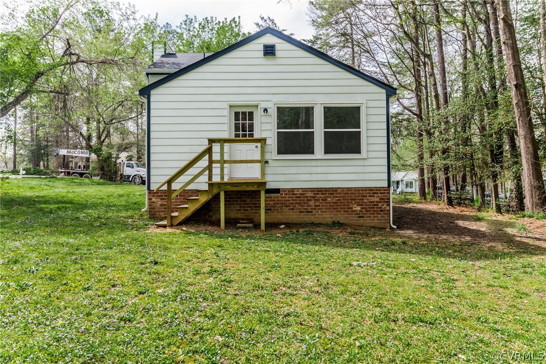 4403 Rabbit Foot Place North Chesterfield, VA 23236 - Photo 46 of 50 a view of a house with a yard