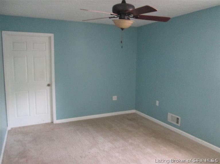 2104 Alonzo Smith Road Georgetown, IN 47122 - Photo 13 of 22