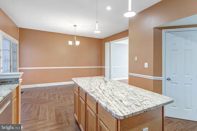 $3,425 | 2594 Sylvan Moor Lane, Woodbridge, VA 22191