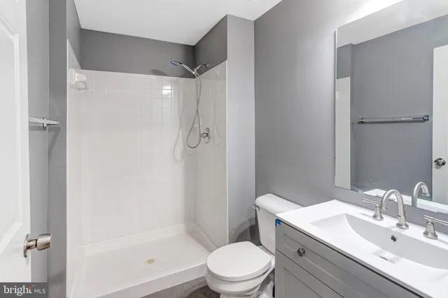 $3,425 | 2594 Sylvan Moor Lane, Woodbridge, VA 22191