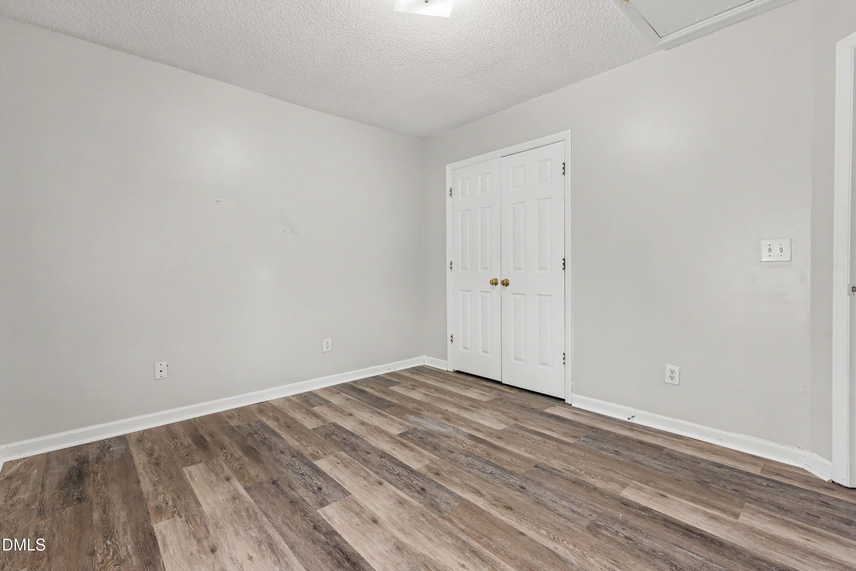 5635 Fieldcross Court Raleigh, NC 27610 - Photo 21 of 26 021_file_2627