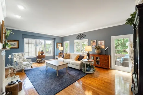 $575,000 | 3 Troon Drive, Newton, NJ 07860