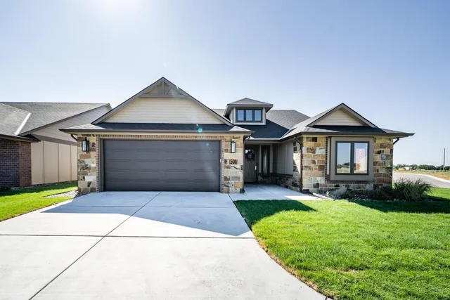 $475,000 | 1501 South Dove Place, Goddard, KS 67052
