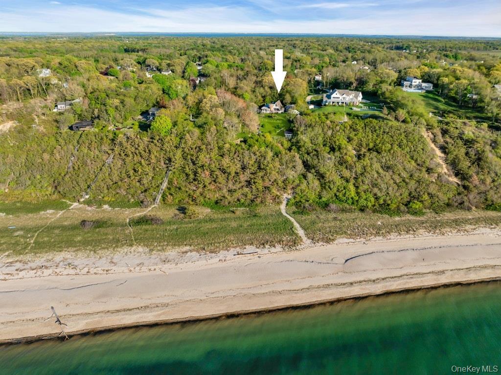 995 Red Fox Road Mattituck, NY 11952 - Photo 5 of 45 Gallery Image 5