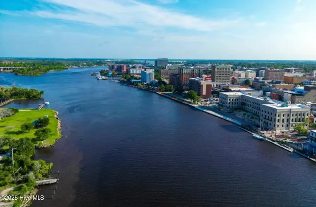 $358,640 | 48 Cashmere Court, Unit LOT 10, Wilmington, NC 28411