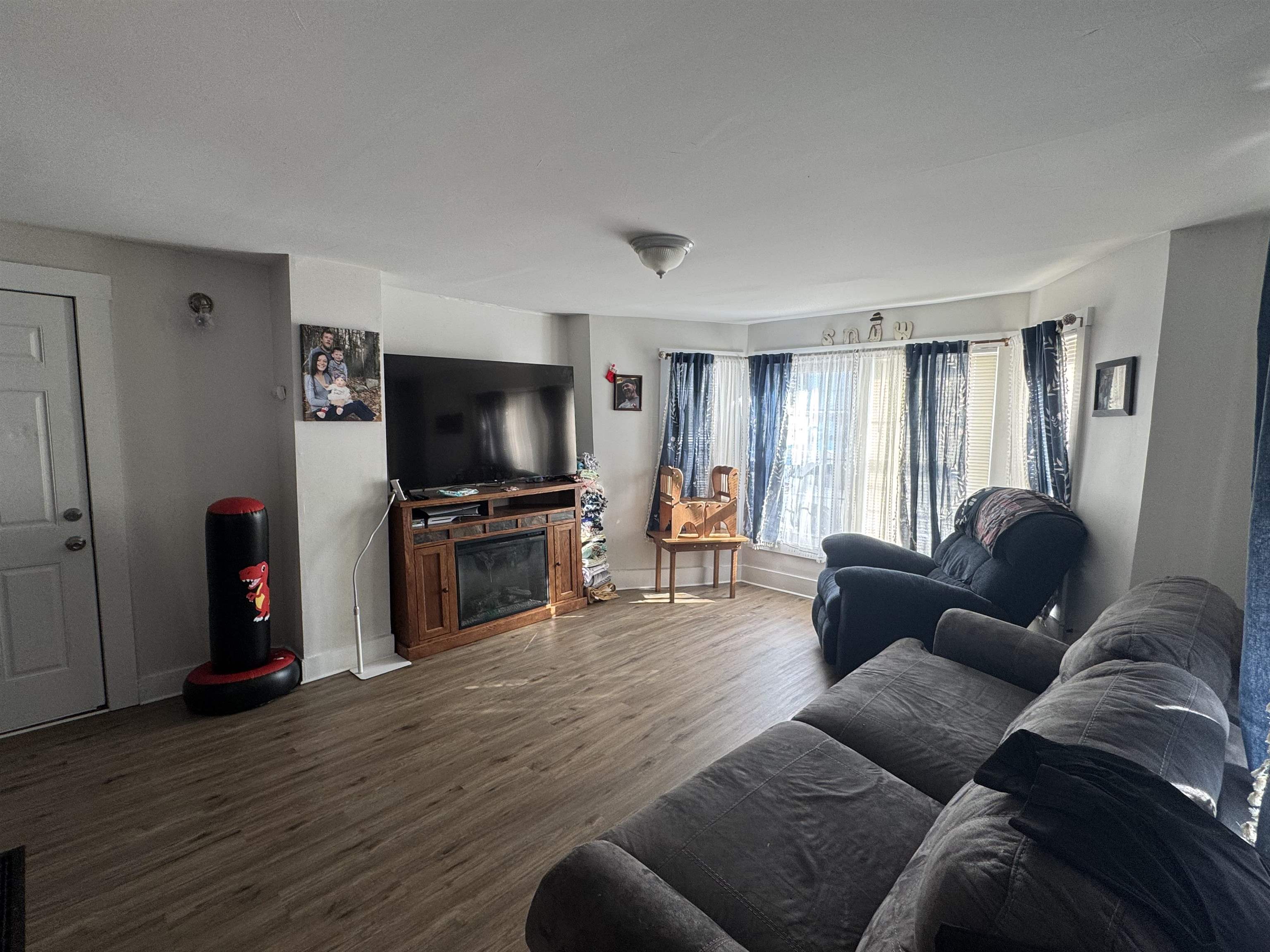 94 Main Street Winchester, NH 03470 - Photo 5 of 24