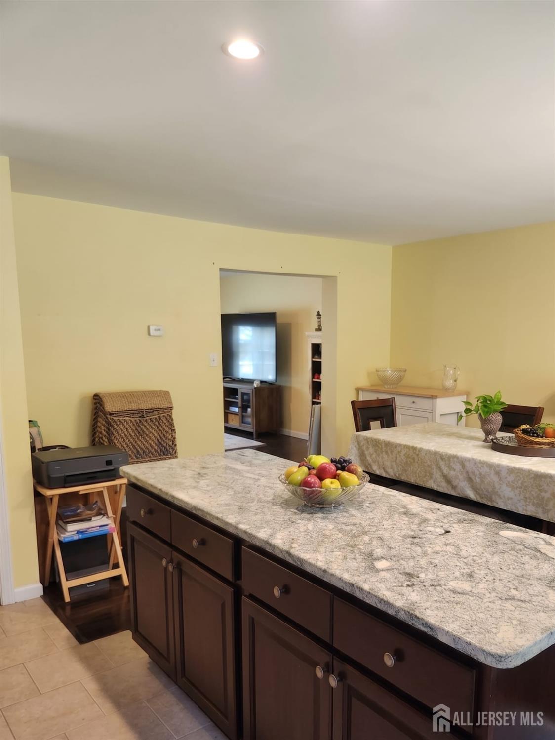 344 High Street Perth Amboy, NJ 08861 - Photo 6 of 34