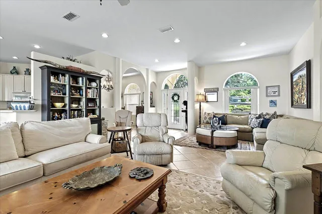 $1,200,000 | 333 Compass Lake Drive, Alford, FL 32420