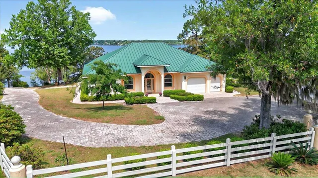 $1,200,000 | 333 Compass Lake Drive, Alford, FL 32420