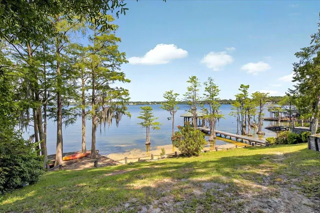 $1,200,000 | 333 Compass Lake Drive, Alford, FL 32420