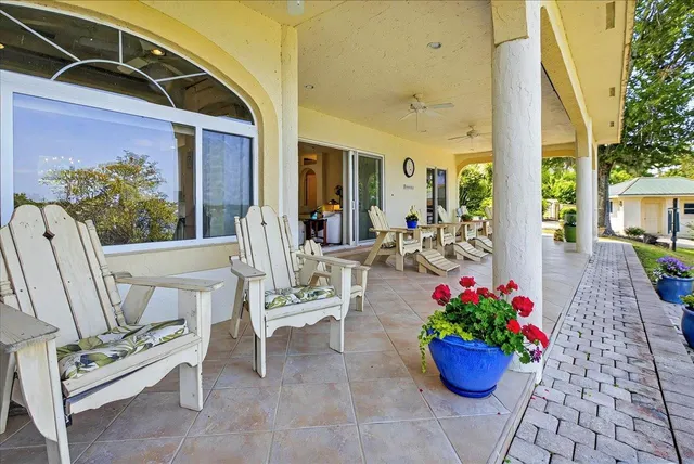 $1,200,000 | 333 Compass Lake Drive, Alford, FL 32420