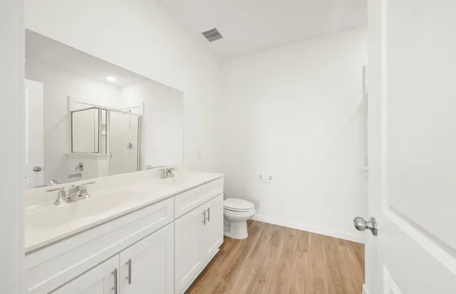 $264,900 | 17214 Boulder Beach Drive, Crosby, TX 77532