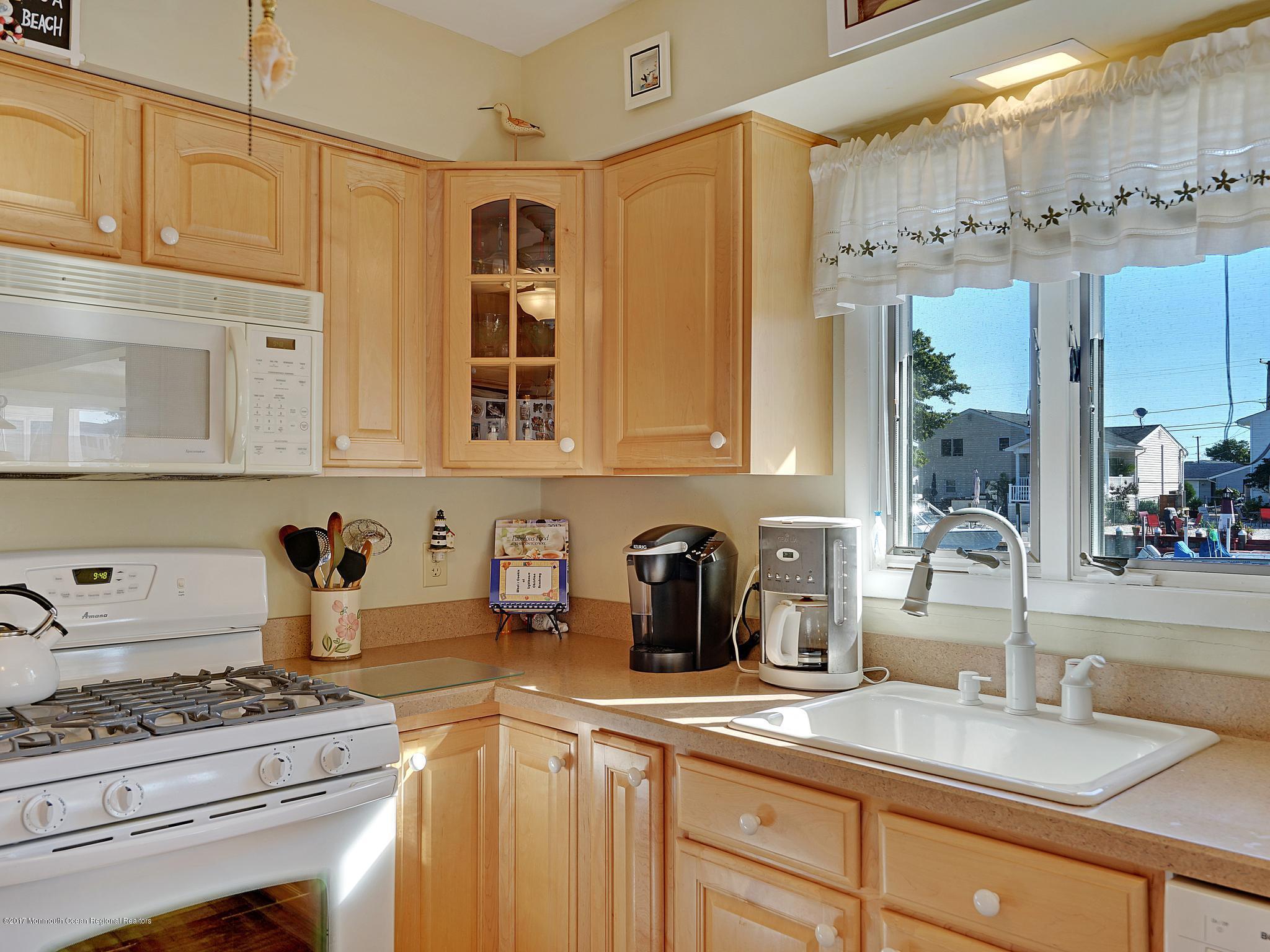 222 Rahway Road Barnegat, NJ 08005 - Photo 14 of 39 33