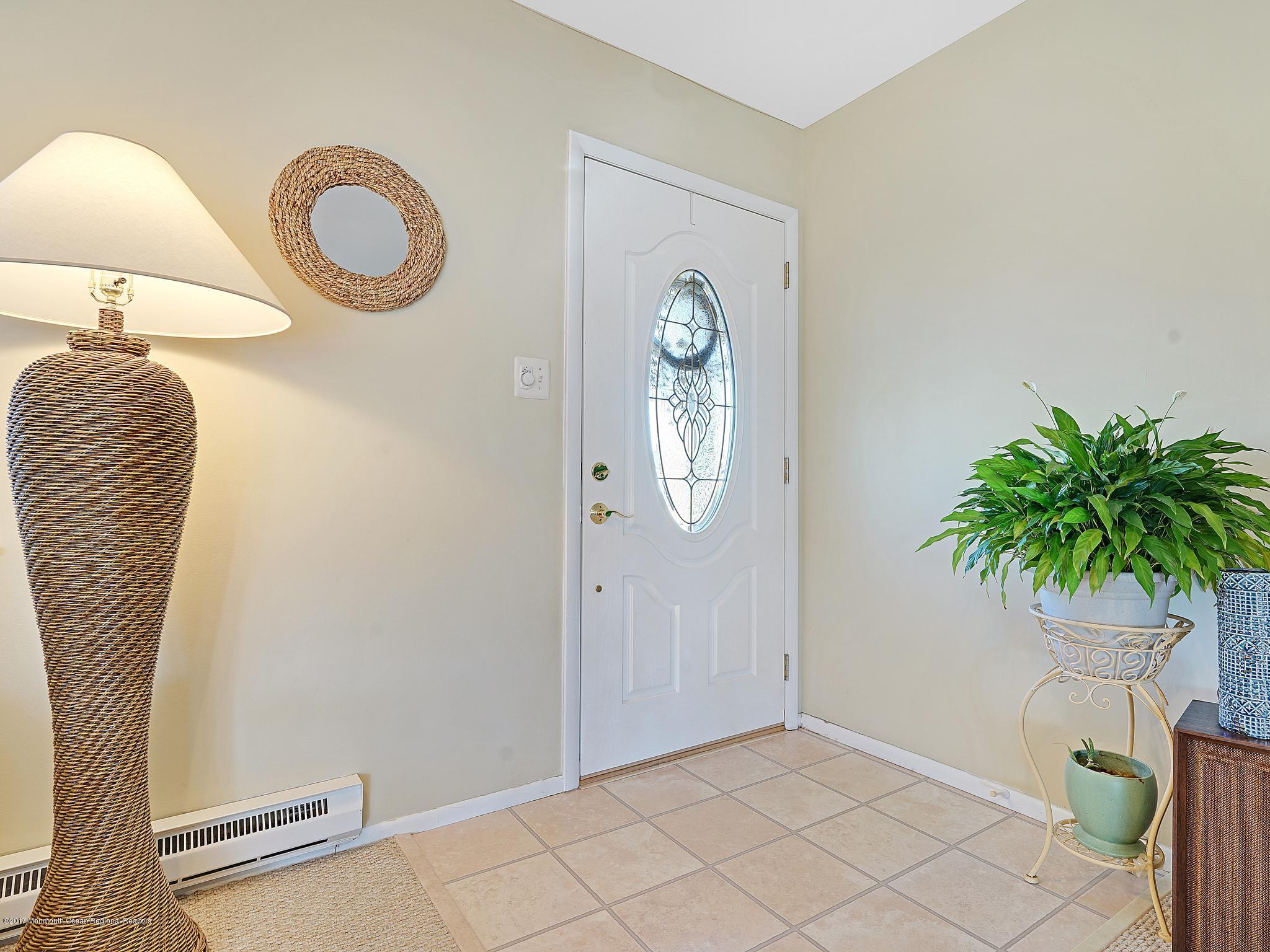222 Rahway Road Barnegat, NJ 08005 - Photo 4 of 39 20