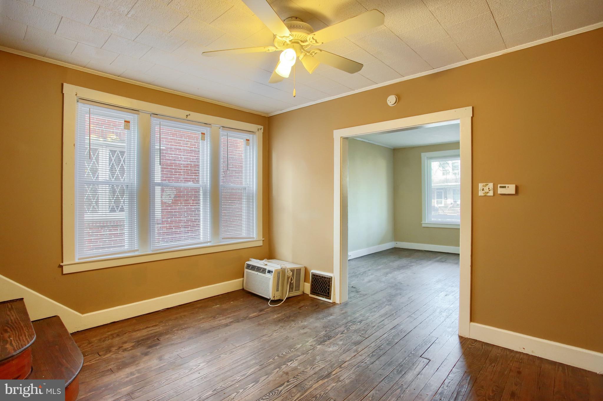 1631 Locust Street Reading, PA 19604 - Photo 6 of 21 Gallery Image 6