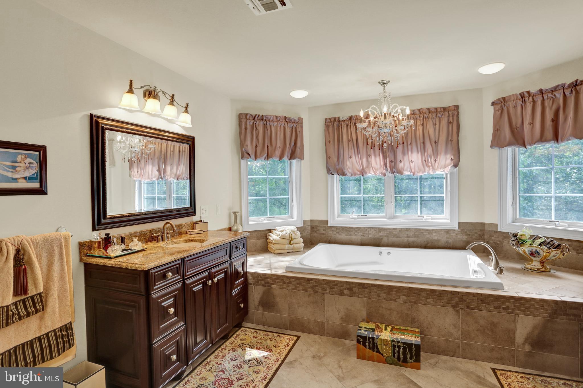 62 Weller Road Boyertown, PA 19512 - Photo 32 of 49 Soaking Tub