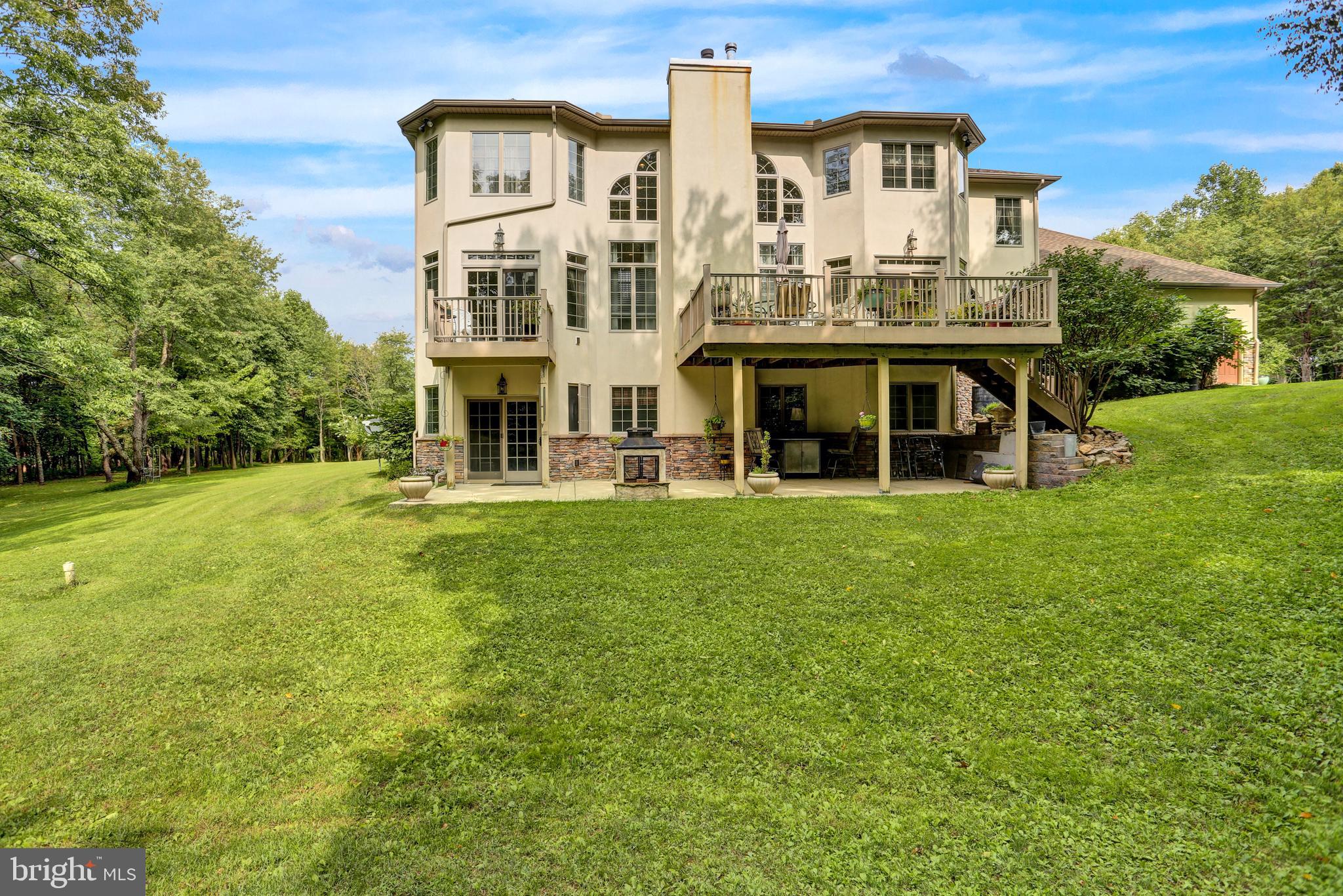 62 Weller Road Boyertown, PA 19512 - Photo 41 of 49 Exterior back