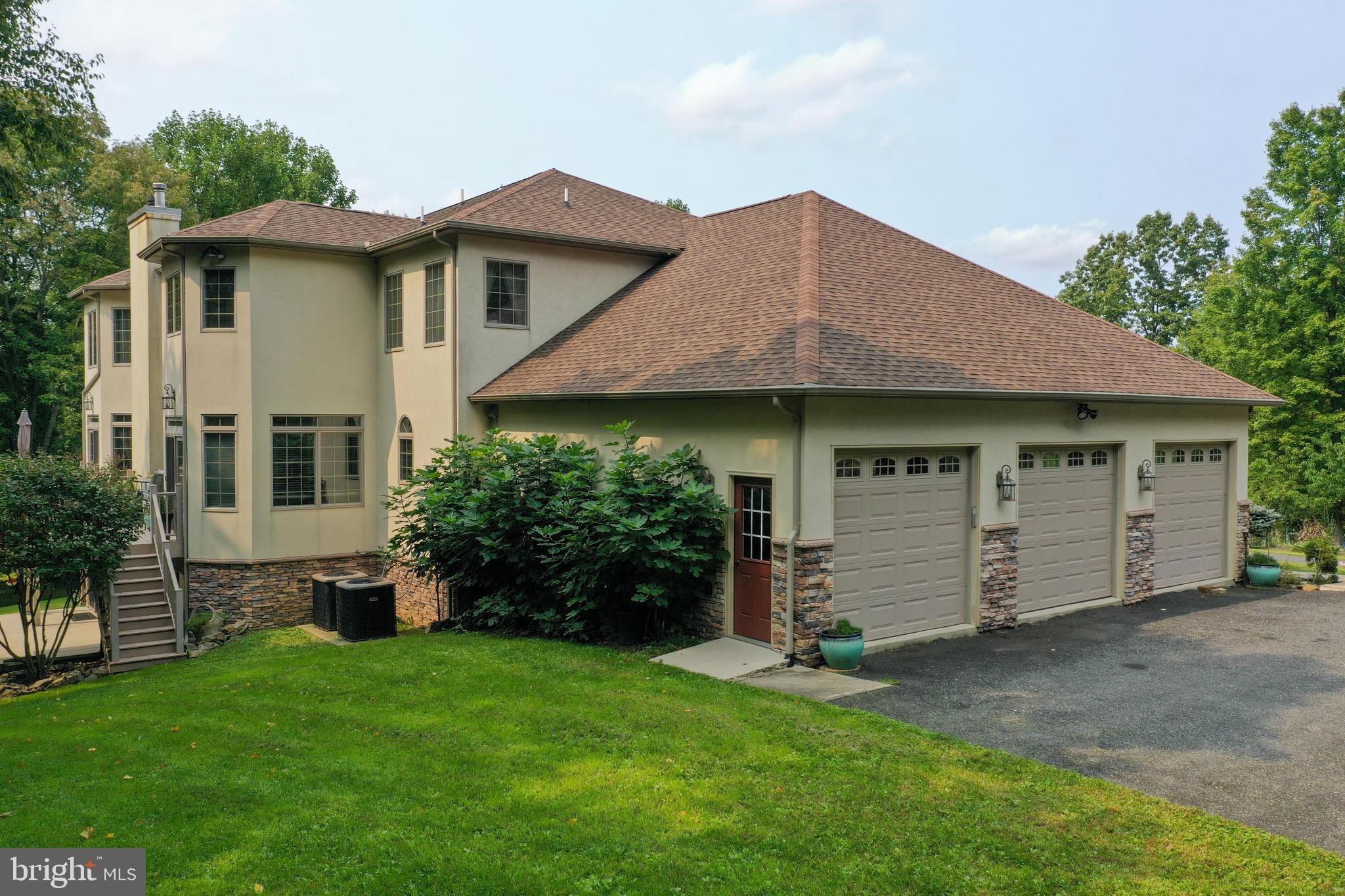 62 Weller Road Boyertown, PA 19512 - Photo 43 of 49 3 Car Attached Garage