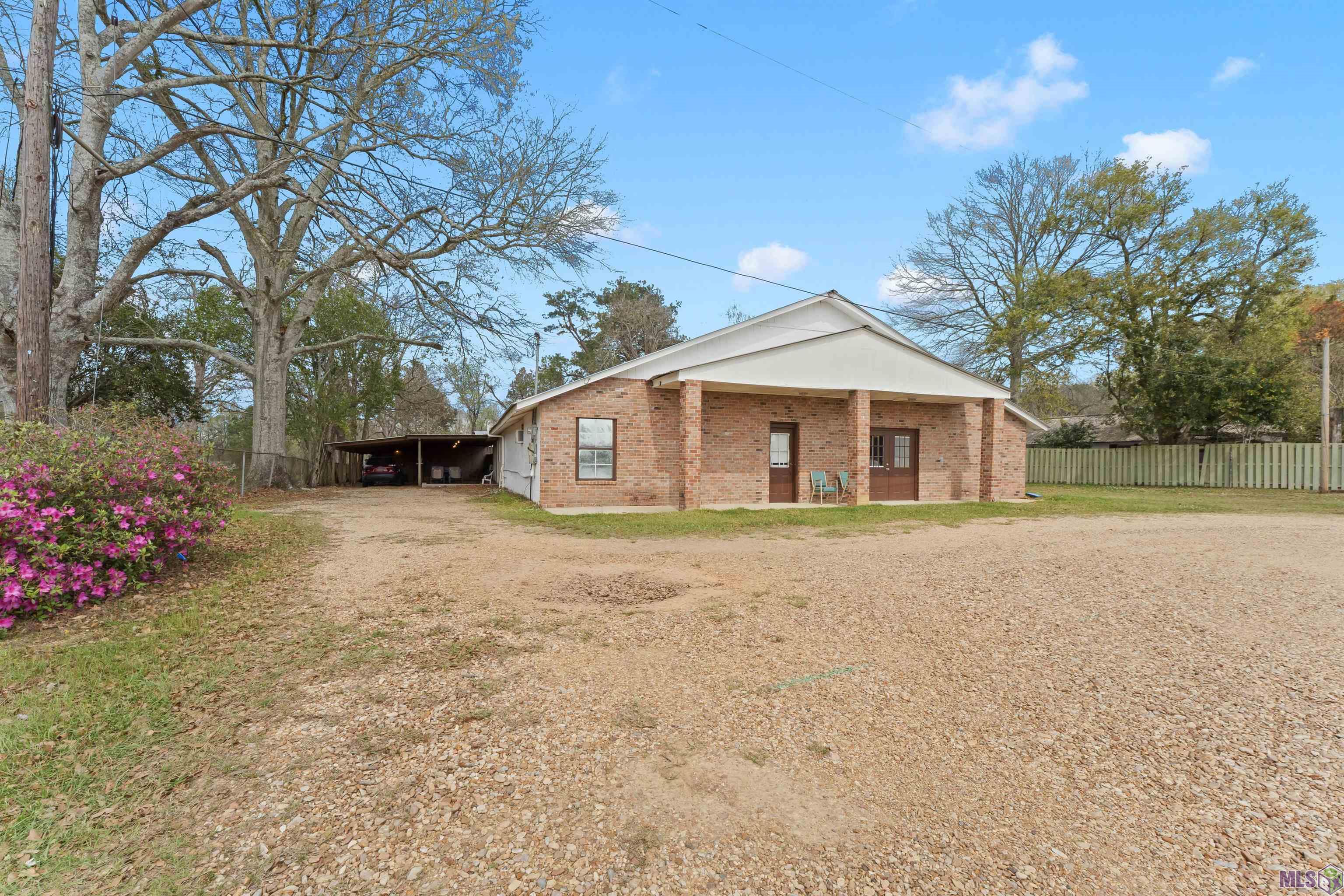 3718 Highway 10 Jackson, LA 70748 - Photo 2 of 32
