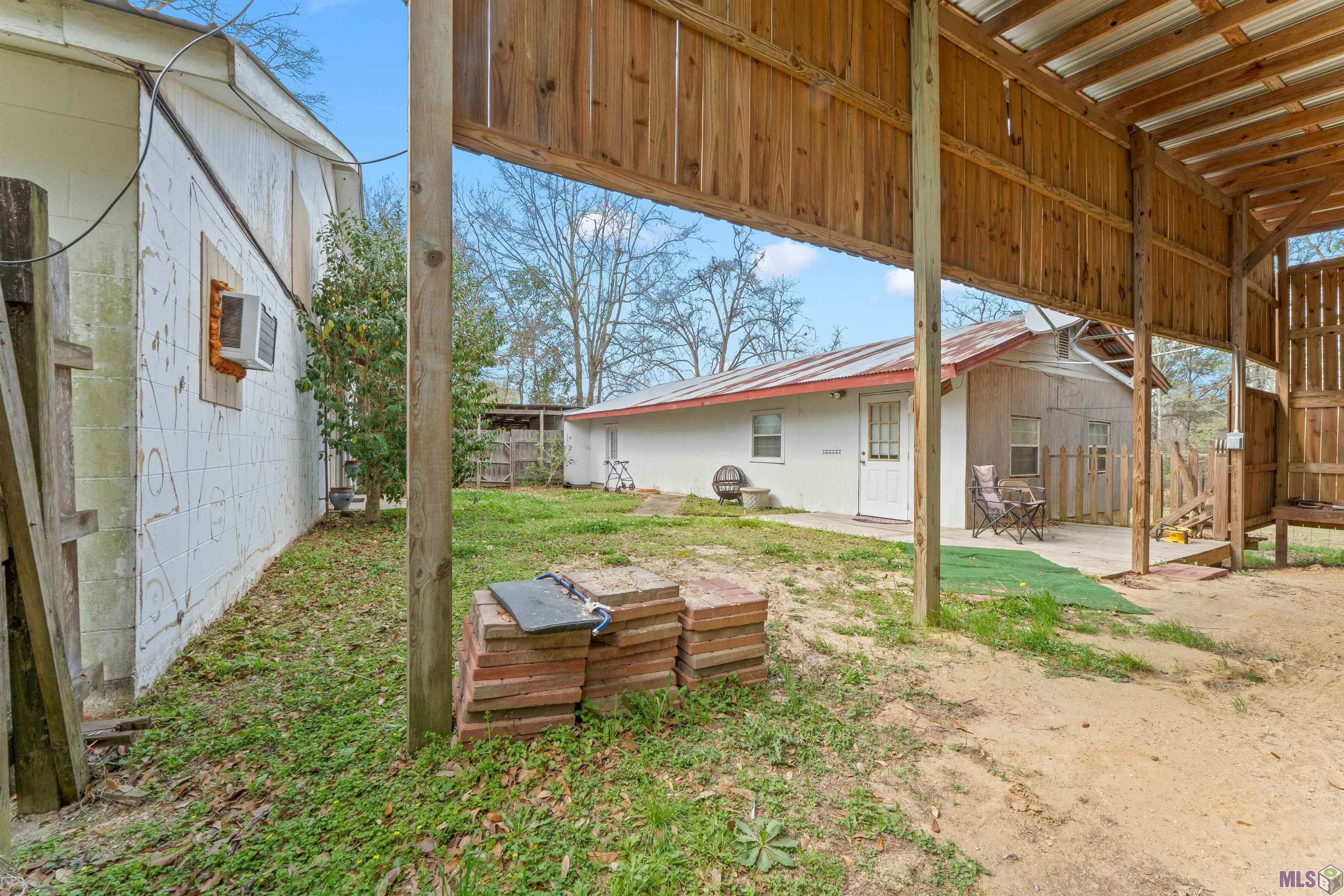 3718 Highway 10 Jackson, LA 70748 - Photo 30 of 32