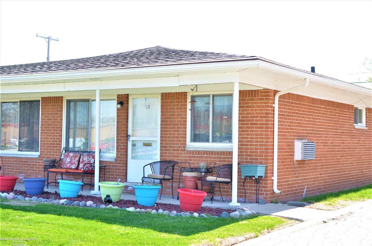 22444 Kelly Road, Unit 12 Eastpointe, MI 48021 - Photo 1 of 12