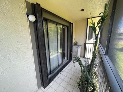 545 Trace Circle, Unit 204 Deerfield Beach, FL 33441 - Photo 7 of 10 a view of an entryway