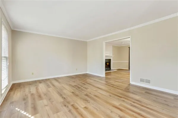 $2,850 | 4365 Burnleigh Chase Northeast, Roswell, GA 30075