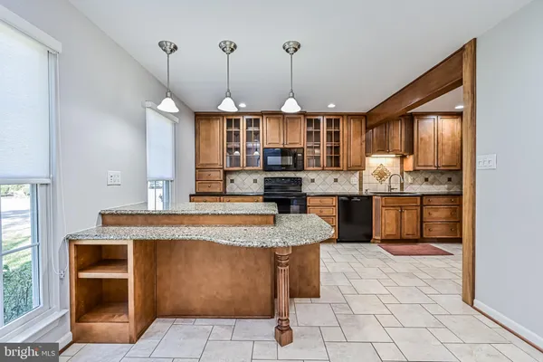 $3,850 | 9929 Hemlock Woods Lane, Burke, VA 22015