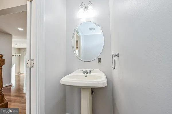 $3,850 | 9929 Hemlock Woods Lane, Burke, VA 22015